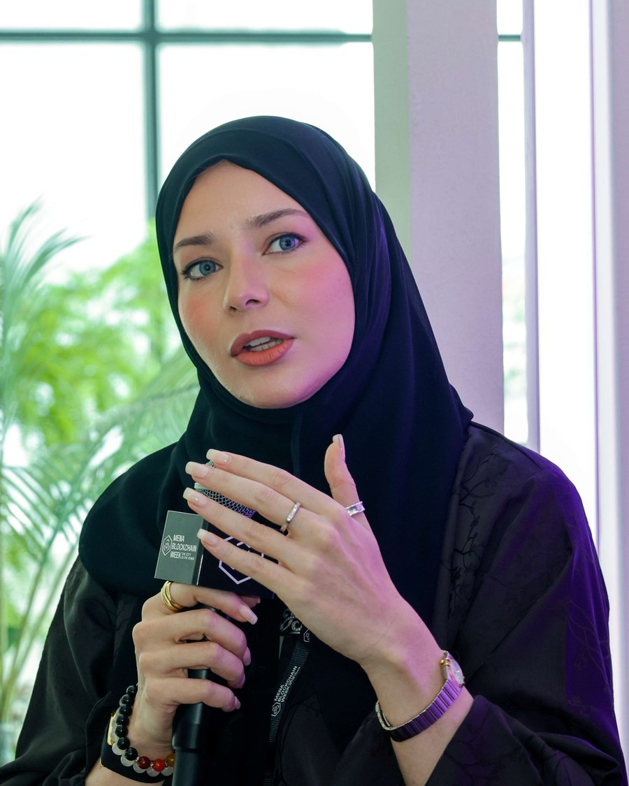 Anna A. MacMillan speaking at MENA Blockchain Week